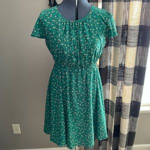 Green print dress